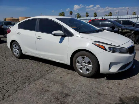 2017 KIA Forte VIN 3KPFK4A78HE091223 фото 4