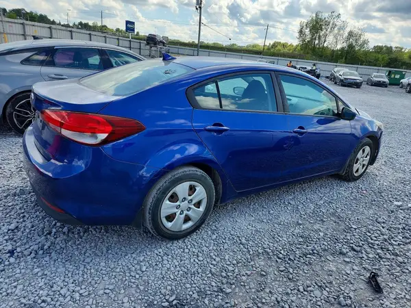 2017 KIA FORTE VIN 3KPFK4A76HE053599 фото 3