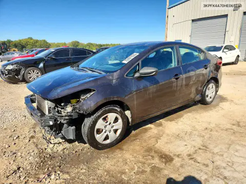 3KPFK4A70HE065750 — 2017 Kia Forte, Передняя часть, фото до ремонта