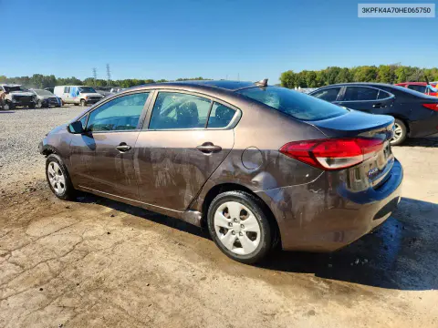 2017 Kia Forte Lx VIN 3KPFK4A70HE065750 фото 2