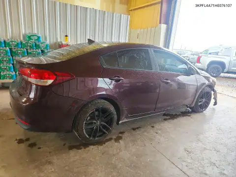 3KPFL4A71HE076107 — 2017 Kia Forte, фото 3 с аукциона Copart, Передняя часть