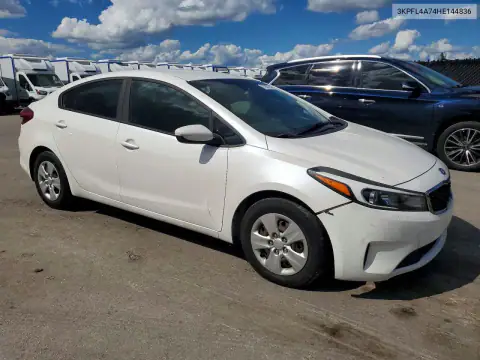 3KPFL4A74HE144836 — 2017 Kia Forte, фото 4 с аукциона Copart 20.10.2026, Мелкие вмятины и царапины
