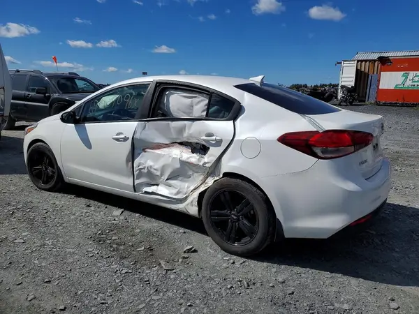 3KPFL4A72JE255357 — 2018 Kia Forte, фото 2 с аукциона Copart 13.10.2026, Боковая часть