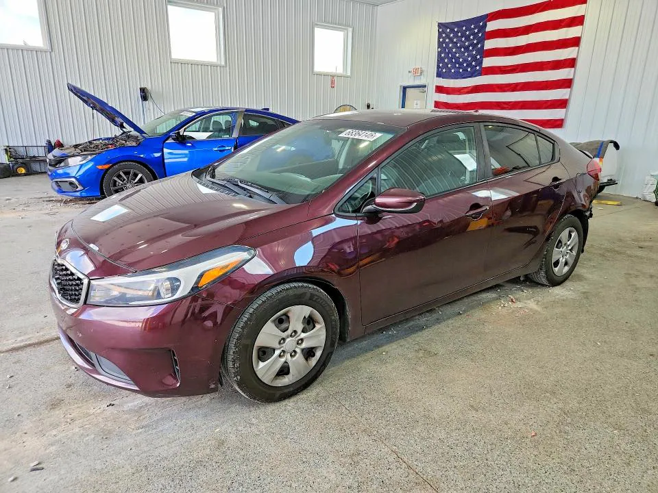 2018 KIA FORTE VIN 3KPFL4A75JE251464 фото 1