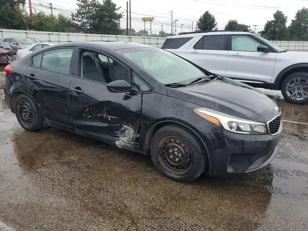 3KPFL4A78JE194984 — 2018 Kia Forte, фото 4 с аукциона Copart 07.10.2026, Боковая часть