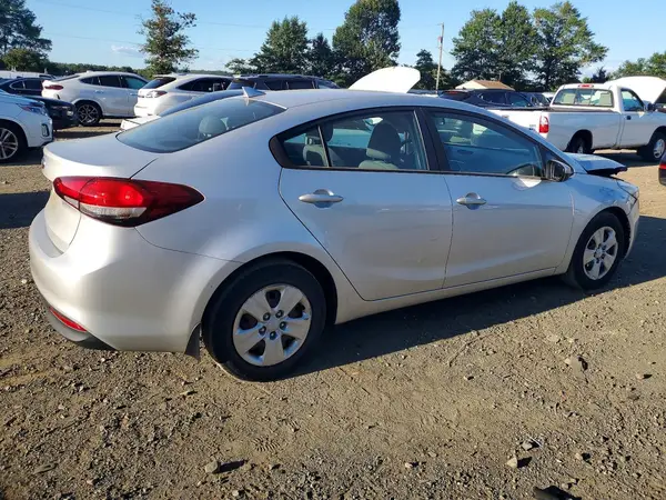 3KPFK4A78JE234483 — 2018 Kia Forte, фото 3 с аукциона Copart 14.10.2026, Передняя часть