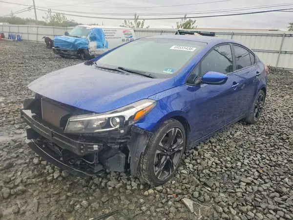3KPFL4A75JE177253 — 2018 Kia Forte, Передняя часть (Front End), фото до ремонта