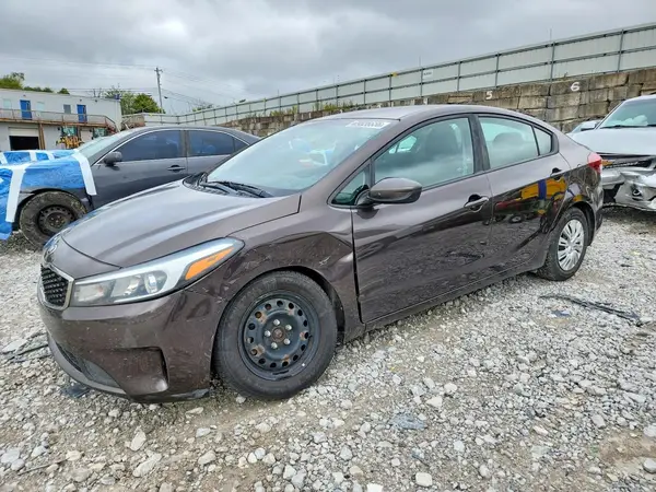 3KPFL4A72JE210192 — 2018 Kia Forte, Передняя часть (Front End), фото до ремонта