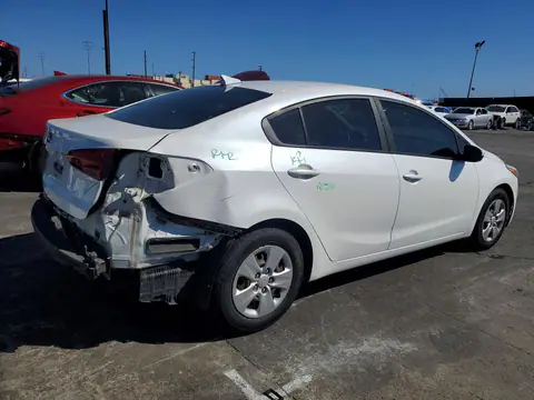2018 KIA Forte VIN 3KPFL4A75JE186406 фото 3