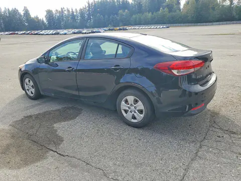 2018 KIA Forte VIN 3KPFK4A79JE268741 фото 2