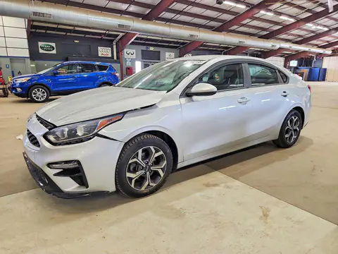3KPF24ADXKE006122 — 2019 Kia Forte, Передняя часть (Front End), фото до ремонта