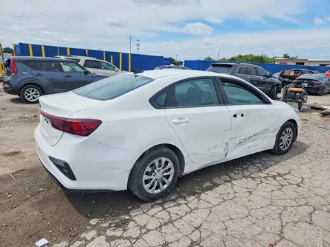 2019 KIA FORTE VIN 3KPF24AD0KE012379 фото 3