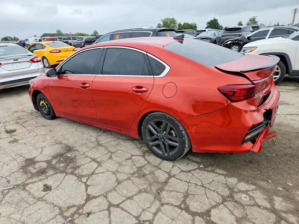 3KPF54AD5KE069751 — 2019 Kia Forte, фото 2 с аукциона Copart, Задняя часть