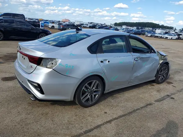 3KPF34AD1KE071034 — 2019 Kia Forte, фото 3 с аукциона Copart, Боковая часть