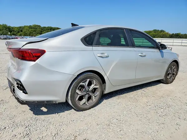 3KPF24AD4KE081673 — 2019 Kia Forte, фото 3 с аукциона Copart 14.10.2026, Задняя часть