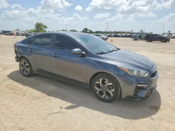 3KPF24AD3KE059034 — 2019 Kia Forte, фото 4 с аукциона Copart, Задняя часть