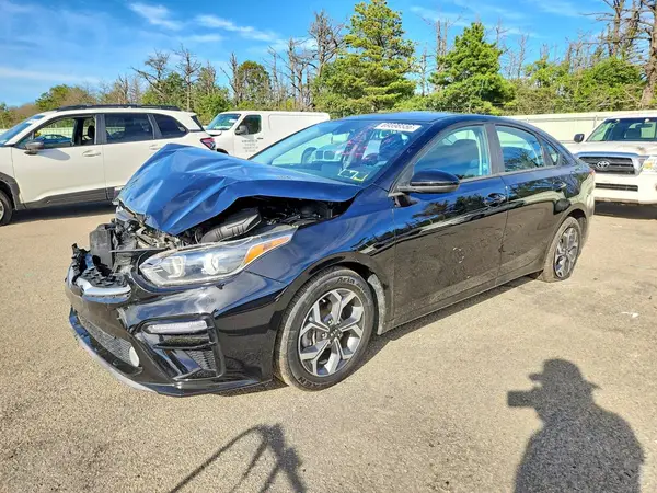 3KPF24ADXKE099692 — 2019 Kia Forte, Передняя часть (Front End), фото до ремонта