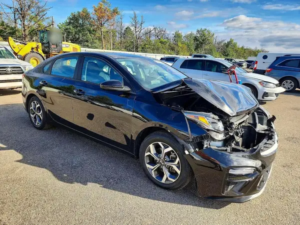 3KPF24ADXKE099692 — 2019 Kia Forte, фото 4 с аукциона Copart 14.10.2026, Передняя часть