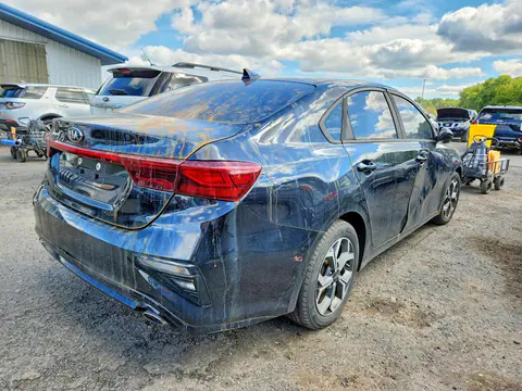 2019 KIA Forte VIN 3KPF24AD9KE102503 фото 3