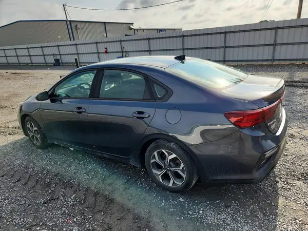 3KPF24AD7KE103259 — 2019 Kia Forte, фото 2 с аукциона Copart, Передняя часть