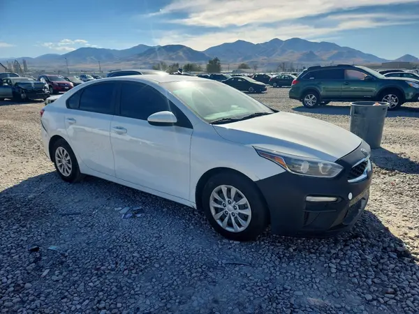 3KPF24AD7KE013237 — 2019 Kia Forte, фото 4 с аукциона Copart, Задняя часть