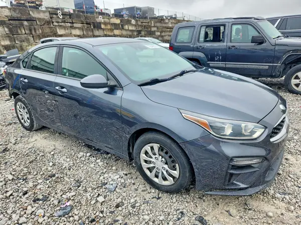 3KPF24AD6KE016775 — 2019 Kia Forte, фото 4 с аукциона Copart, Задняя часть