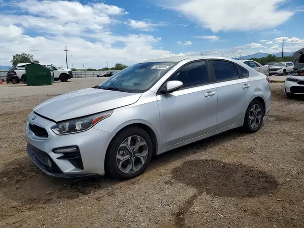 3KPF24AD0KE113177 — 2019 Kia Forte, Боковая часть (Side), фото до ремонта