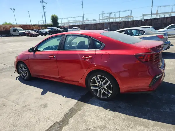 3KPF34AD4KE070590 — 2019 Kia Forte, фото 2 с аукциона Copart 30.09.2026, Передняя часть