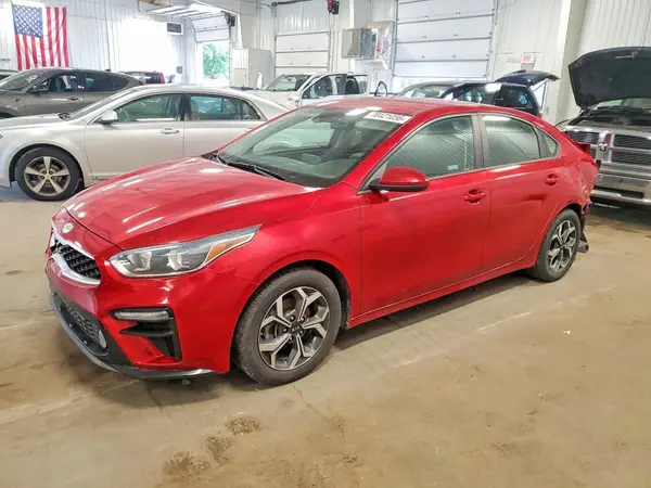 3KPF24AD5KE077146 — 2019 Kia Forte, Задняя часть (Rear End), фото до ремонта
