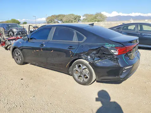 2019 KIA Forte VIN 3KPF24AD3KE139420 фото 2