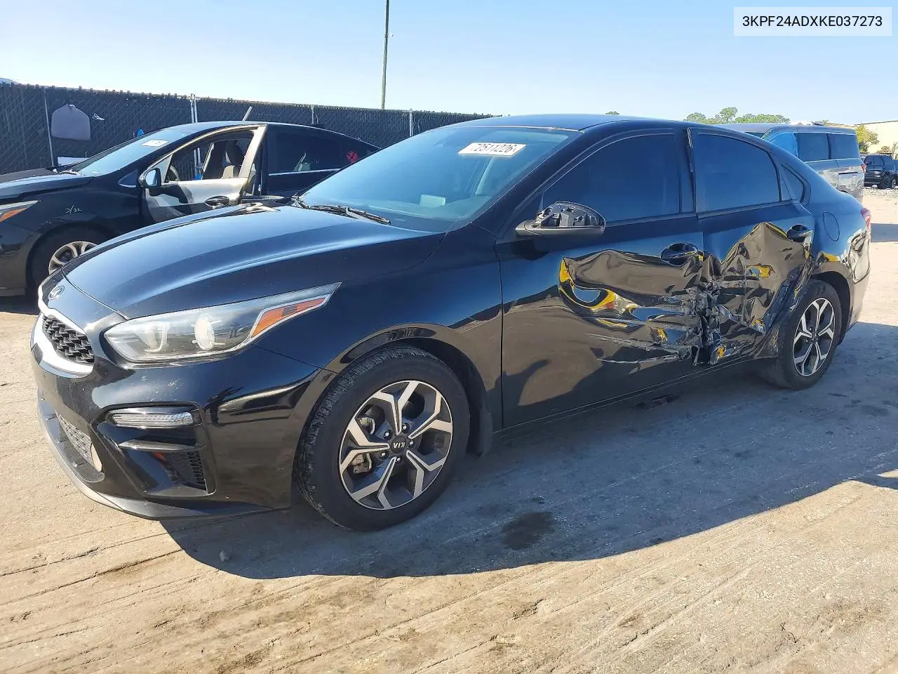 2019 Kia Forte Lxs VIN 3KPF24ADXKE037273 фото 1