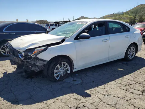 3KPF24AD2LE180848 — 2020 Kia Forte, Вандализм (Vandalism), фото до ремонта