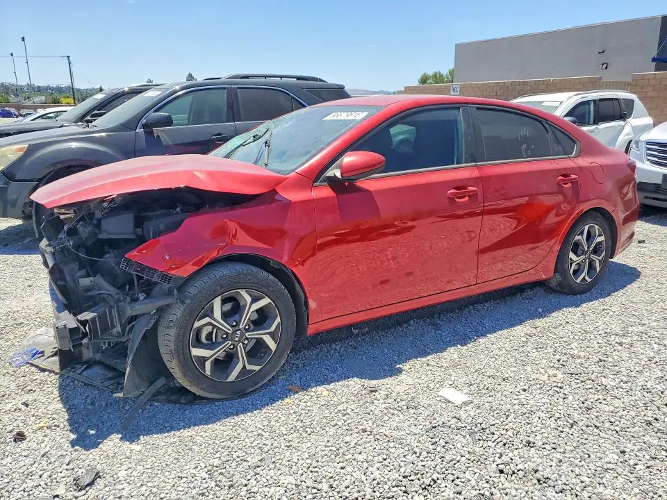 3KPF24AD1LE207246 Kia Forte 2020 — повреждение Передняя часть, фото до ремонта