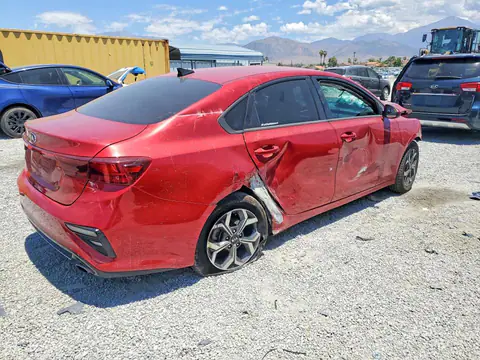 3KPF24AD1LE207246 — 2020 Kia Forte, фото 3 с аукциона Copart 30.09.2026, Передняя часть