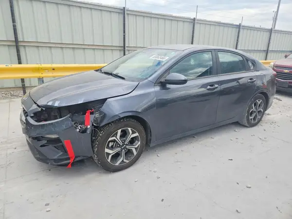 3KPF24AD6LE260430 — 2020 Kia Forte, Передняя часть (Front End), фото до ремонта