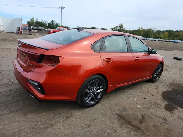 3KPF34AD9LE208139 — 2020 Kia Forte, фото 3 с аукциона Copart 13.10.2026, Боковая часть