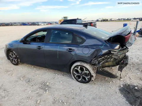 3KPF24AD9LE242603 — 2020 Kia Forte, фото 2 с аукциона Copart, Задняя часть
