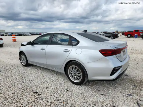 3KPF24AD6LE236743 — 2020 Kia Forte, фото 2 с аукциона Copart, Передняя часть