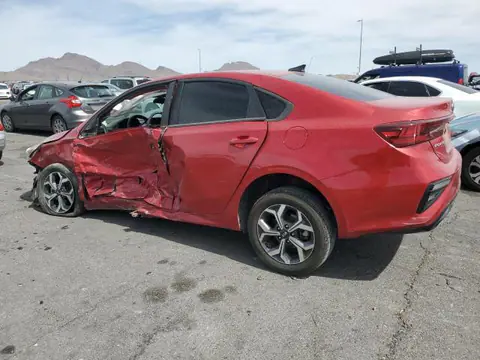 2021 KIA Forte VIN 3KPF24AD1ME349856 фото 2