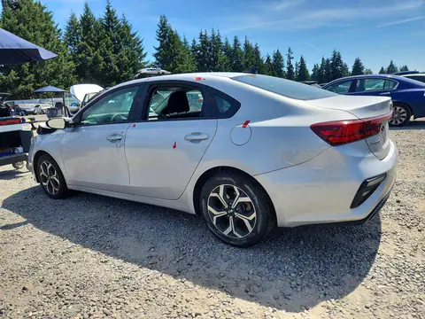 2021 KIA Forte VIN 3KPF24ADXME403316 фото 2