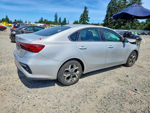 2021 KIA Forte VIN 3KPF24ADXME403316 фото 3