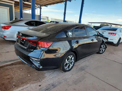 2021 KIA Forte VIN 3KPF24AD3ME350233 фото 3