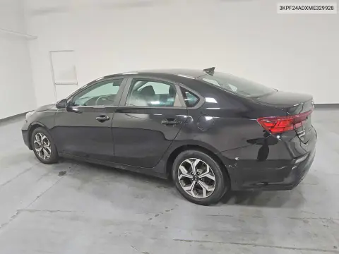 2021 Kia Forte Lxs VIN 3KPF24ADXME329928 фото 2
