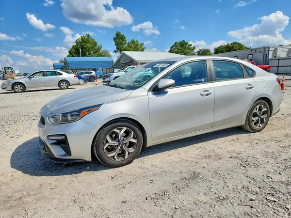 3KPF24ADXME346566 — 2021 Kia Forte, Боковая часть (Side), фото до ремонта