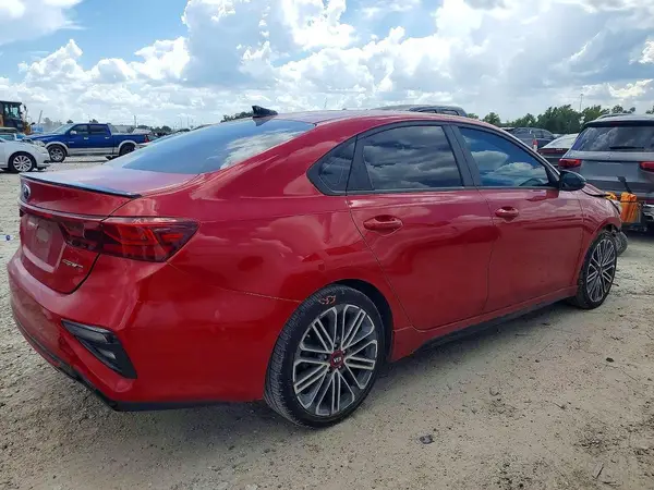 3KPF44AC7ME374259 — 2021 Kia Forte, фото 3 с аукциона Copart, Передняя часть