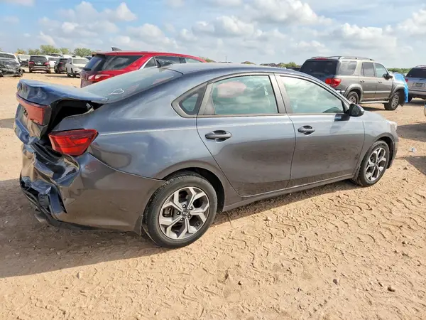 3KPF24AD1ME359237 — 2021 Kia Forte, фото 3 с аукциона Copart, Задняя часть