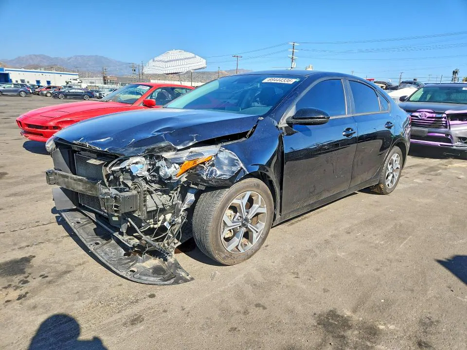 2021 KIA Forte VIN 3KPF24AD2ME387449 фото 1
