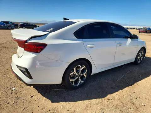2021 KIA Forte VIN 3KPF24AD7ME306008 фото 3