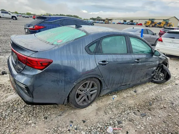 3KPF34AD7ME320844 — 2021 Kia Forte, фото 3 с аукциона Copart, Передняя часть