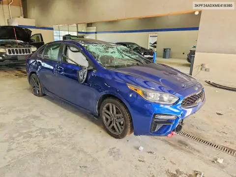 3KPF34ADXME418380 — 2021 Kia Forte, фото 4 с аукциона Copart, Повреждения со всех сторон